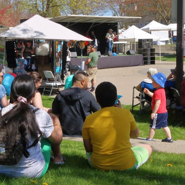 the bathroom & shower trailers have ample water and waste storage capacity